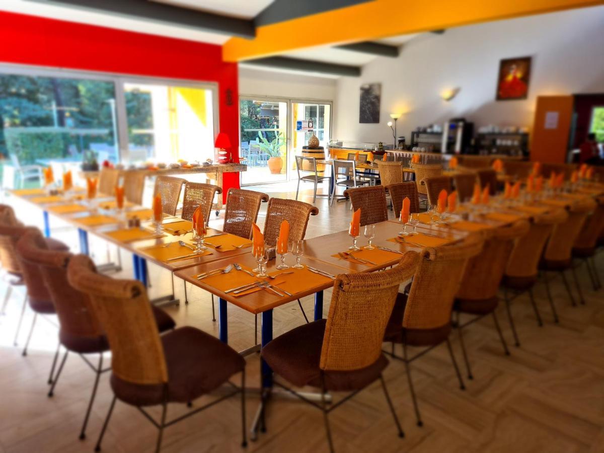 Hotel Restaurant Le Mas De L'Olivier Pont-Saint-Esprit Eksteriør bilde